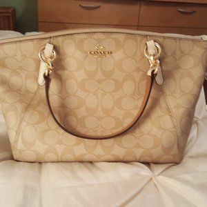 Coach Womans Handbag